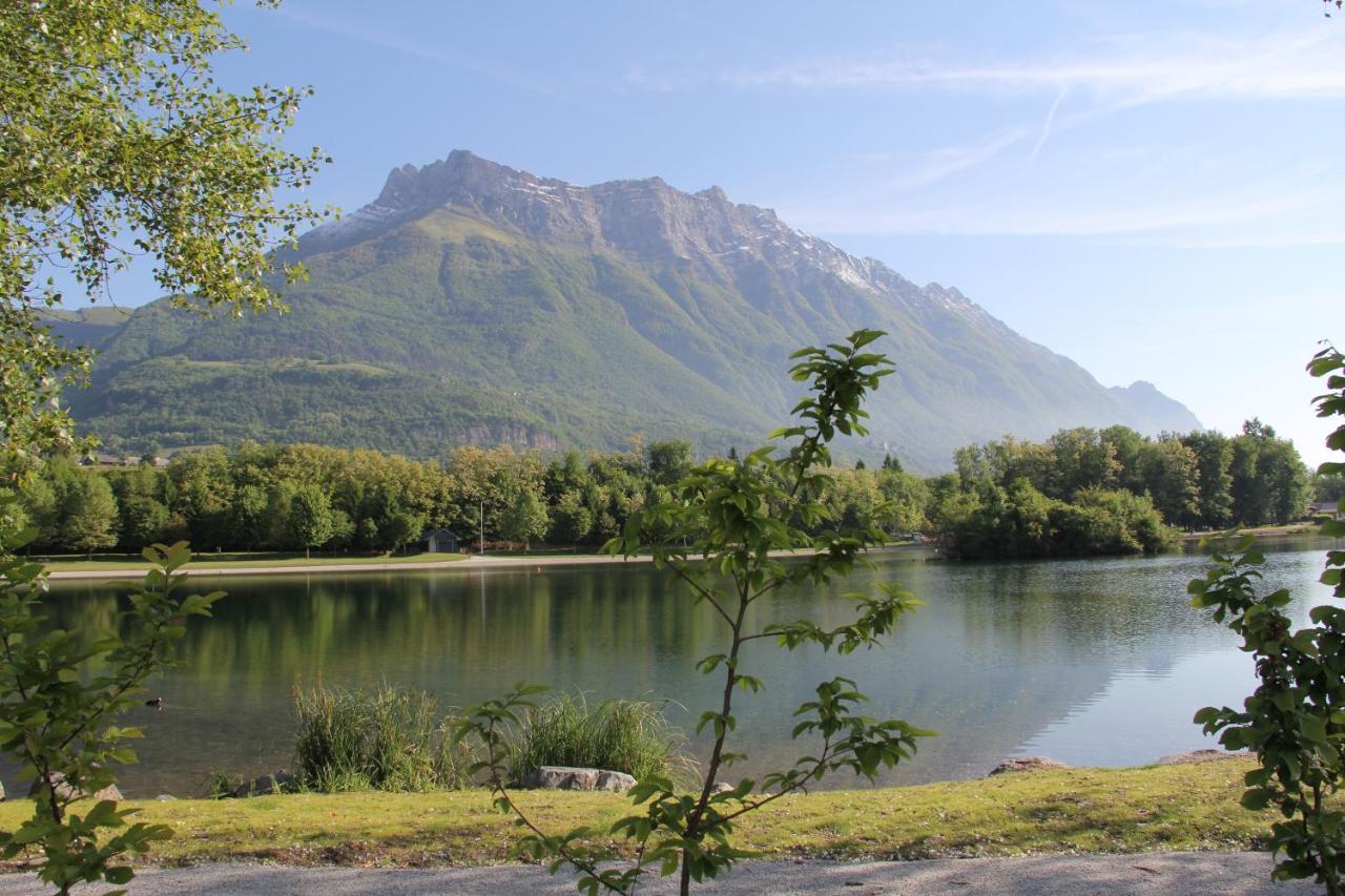 Juste Pour Le Plaisir Bed and Breakfast Saint-Pierre-dʼAlbigny Buitenkant foto